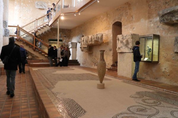 Visits and discoveries